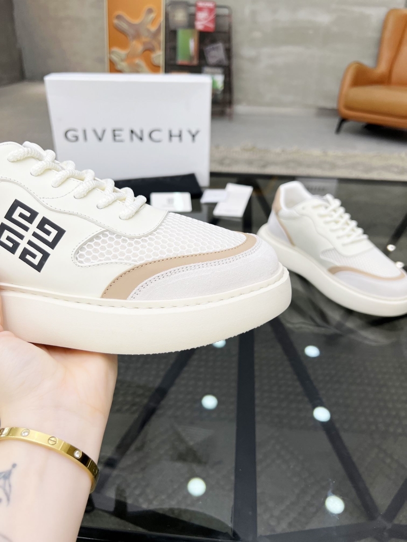 Givenchy Sneakers